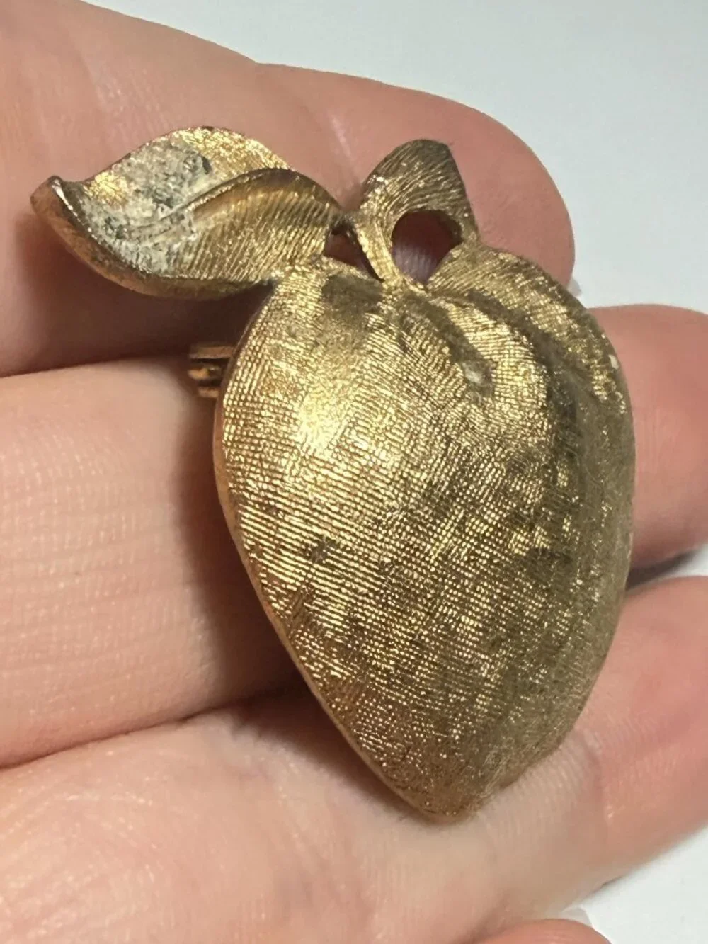 Coro Apple Brooch Brushed Gold Tone Domed Vintage 1.5 inches